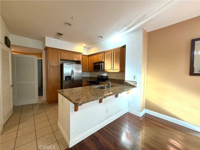 500 N Willowbrook, Compton, CA 90220