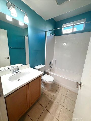 500 N Willowbrook, Compton, CA 90220