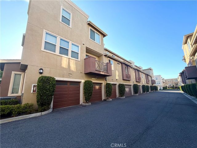 500 N Willowbrook, Compton, CA 90220