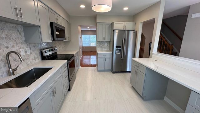 12308 SANDY POINT CT, Silver Spring, MD 20904