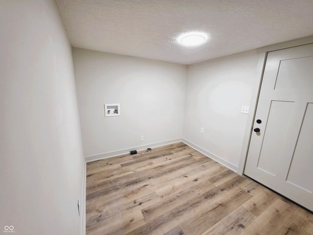 6298 S 200 W, Trafalgar, IN 46181