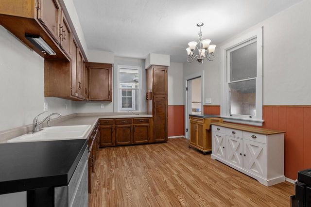 2016 N 9th STREET, Sheboygan, WI 53081