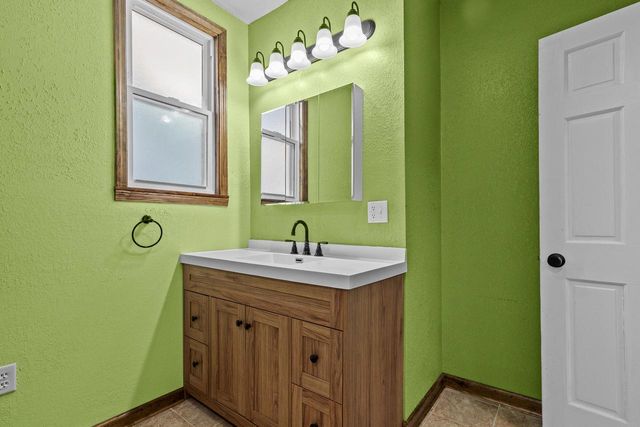 2016 N 9th STREET, Sheboygan, WI 53081