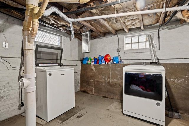 2016 N 9th STREET, Sheboygan, WI 53081