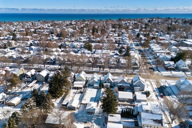 2016 N 9th STREET, Sheboygan, WI 53081