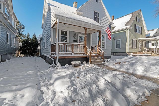 2016 N 9th STREET, Sheboygan, WI 53081