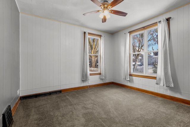 2016 N 9th STREET, Sheboygan, WI 53081