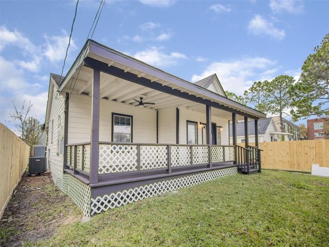 5108 Clay Street, Houston, TX 77023