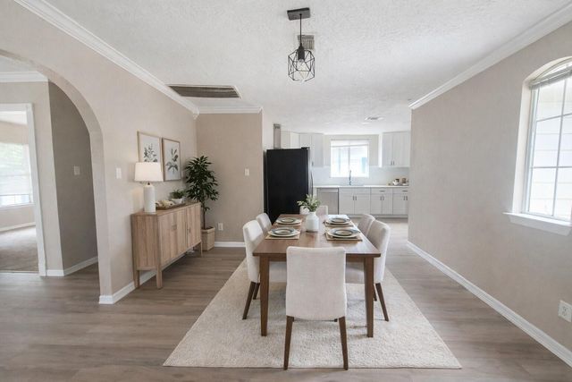 5108 Clay Street, Houston, TX 77023