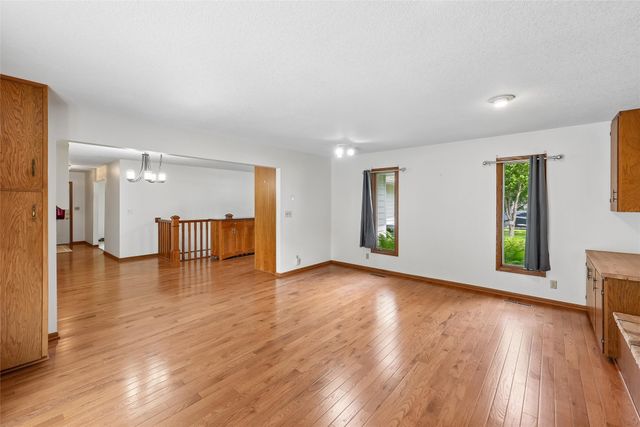 2818 Eisenhower Avenue, Ames, IA 50010