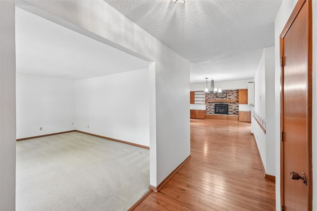 2818 Eisenhower Avenue, Ames, IA 50010