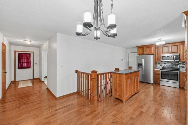2818 Eisenhower Avenue, Ames, IA 50010