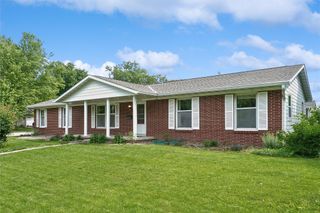 2818 Eisenhower Avenue, Ames, IA 50010