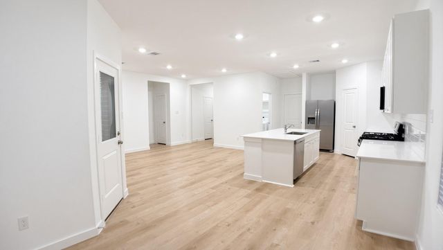 8202 Rustic Pine Trail, Richmond, TX 77469