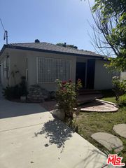 17902 Saticoy Street, Reseda (los Angeles), CA 91335