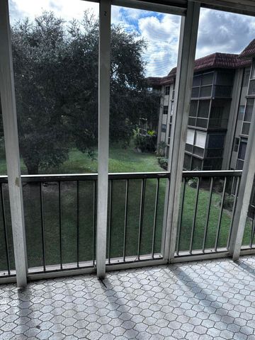 6200 S Falls Cir Drive 310, Lauderhill, FL 33319