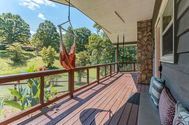 264 Tommys Lane, Murphy, NC 28906