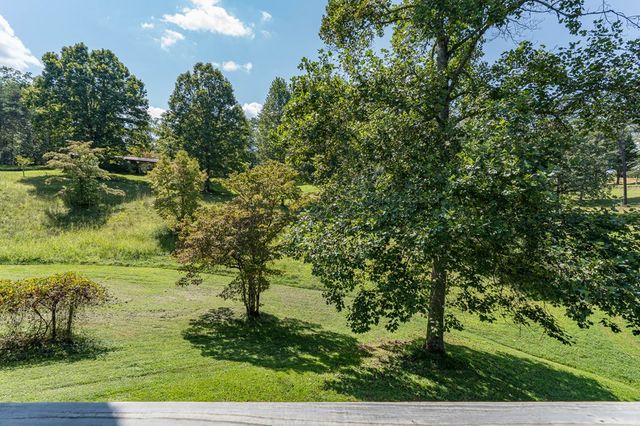 264 Tommys Lane, Murphy, NC 28906