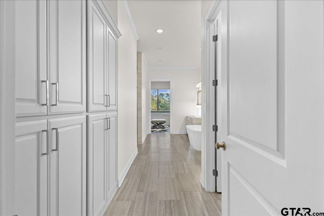 1709 Legacy Ct, Tyler, TX 75703