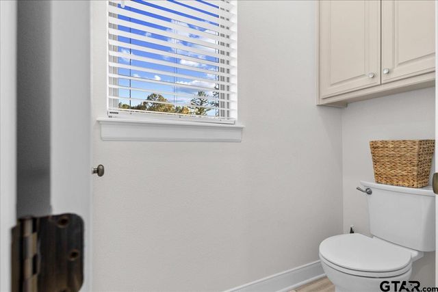 1709 Legacy Ct, Tyler, TX 75703