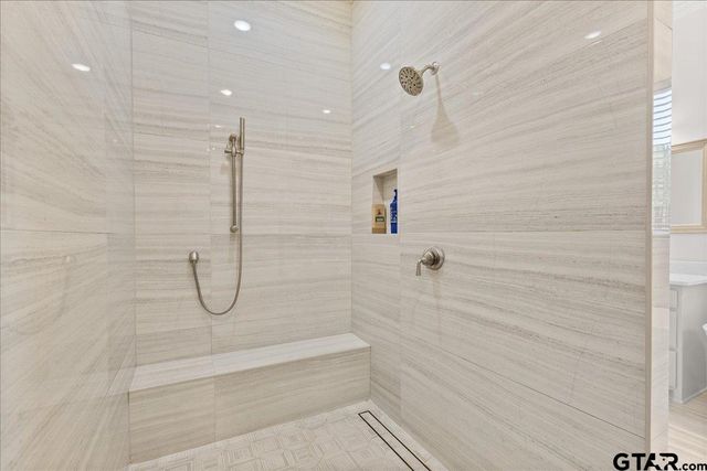 1709 Legacy Ct, Tyler, TX 75703