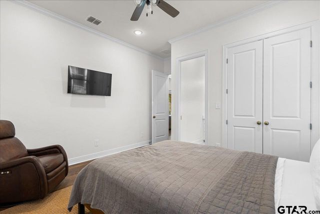 1709 Legacy Ct, Tyler, TX 75703