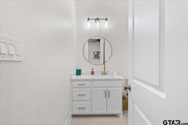 1709 Legacy Ct, Tyler, TX 75703