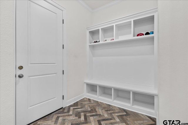 1709 Legacy Ct, Tyler, TX 75703