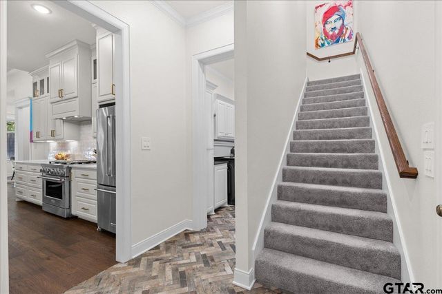 1709 Legacy Ct, Tyler, TX 75703