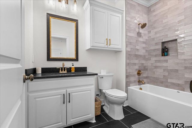 1709 Legacy Ct, Tyler, TX 75703