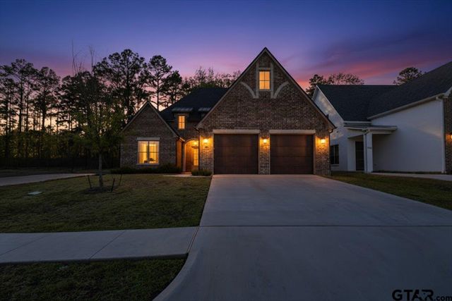 1709 Legacy Ct, Tyler, TX 75703