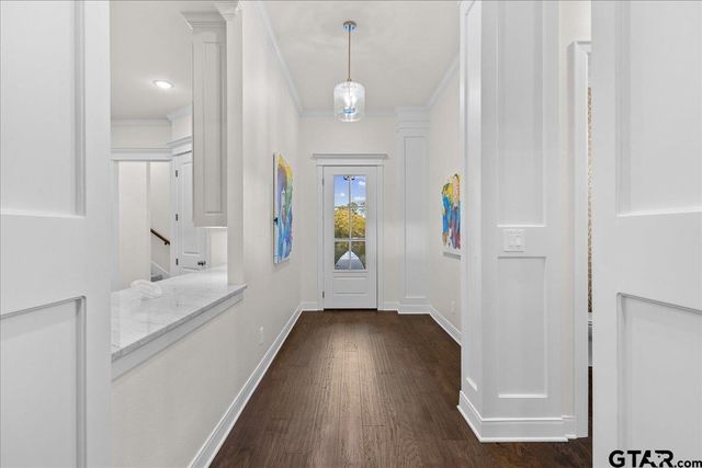 1709 Legacy Ct, Tyler, TX 75703