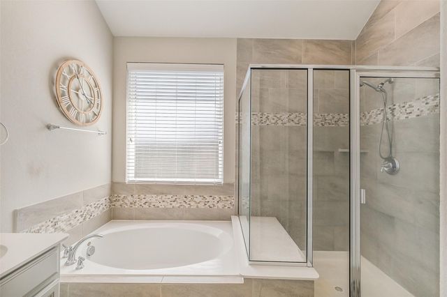 10906 Avana Falls Lane, Richmond, TX 77406