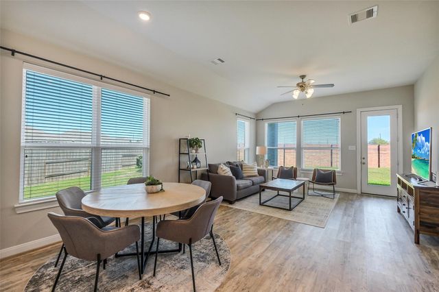 10906 Avana Falls Lane, Richmond, TX 77406