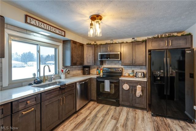 5651 Grafton Road, Valley City, OH 44280