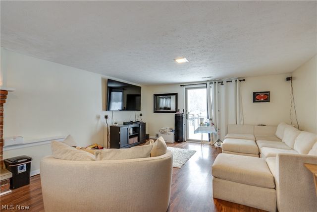 5651 Grafton Road, Valley City, OH 44280