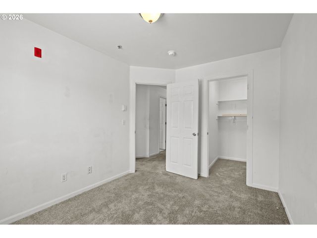 675 Se 197TH Ave, Portland, OR 97233