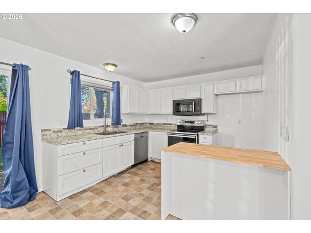 675 Se 197TH Ave, Portland, OR 97233