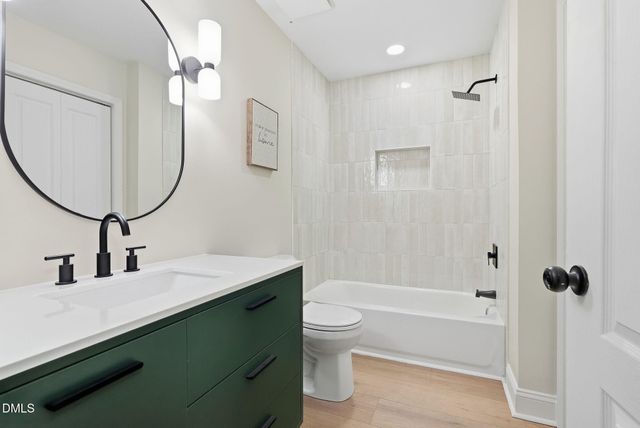 3812 Hollycrest Court, Raleigh, NC 27612