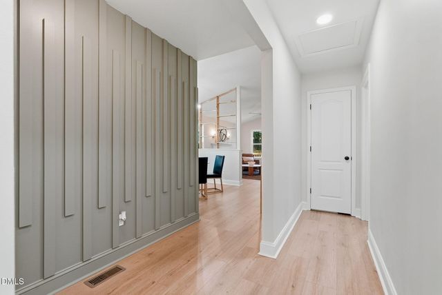 3812 Hollycrest Court, Raleigh, NC 27612