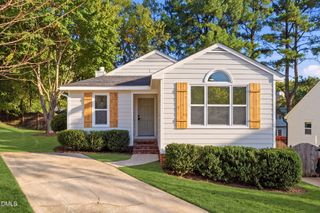3812 Hollycrest Court, Raleigh, NC 27612
