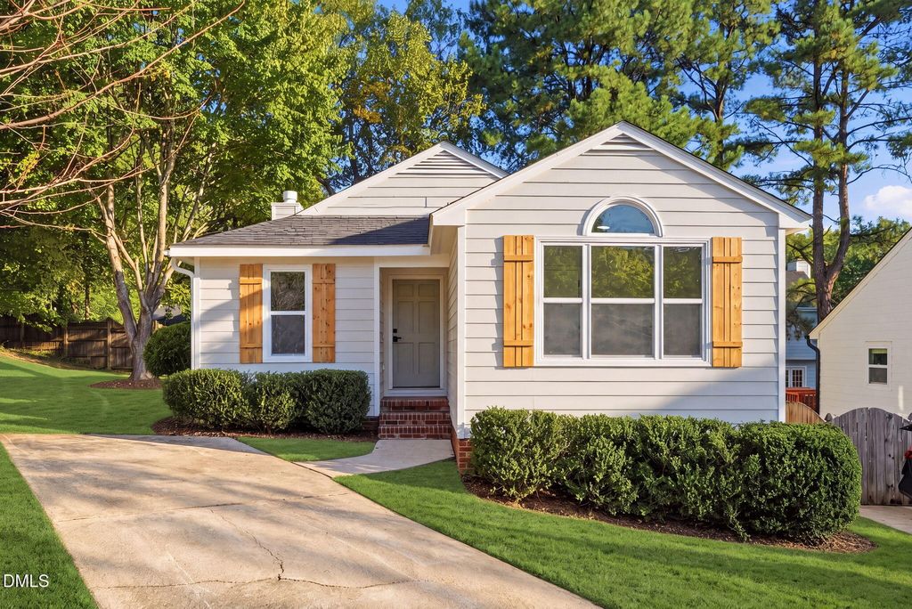 3812 Hollycrest Court, Raleigh, NC 27612