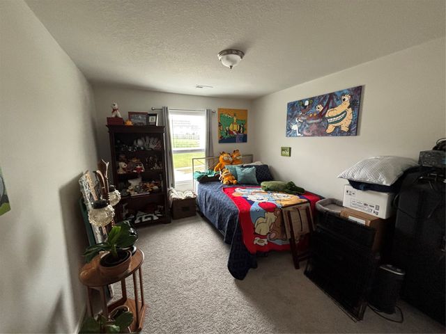 360 Hillside Drive, Pleasant Hill, IA 50327