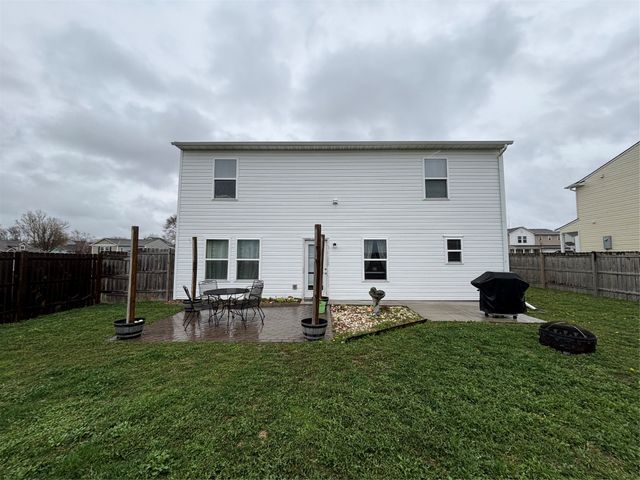 360 Hillside Drive, Pleasant Hill, IA 50327