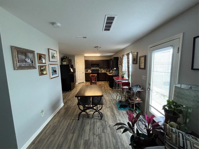 360 Hillside Drive, Pleasant Hill, IA 50327