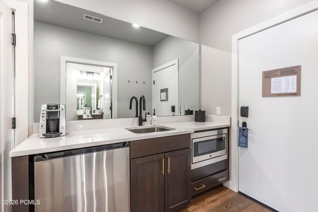 909 W Peace Tree Trail 311, Kamas, UT 84036