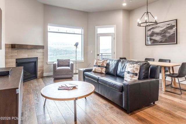 909 W Peace Tree Trail 311, Kamas, UT 84036