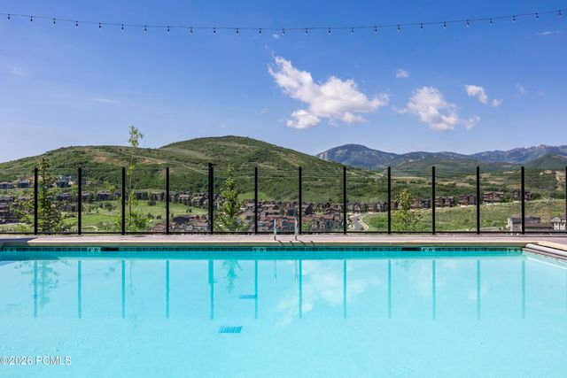 909 W Peace Tree Trail 311, Kamas, UT 84036