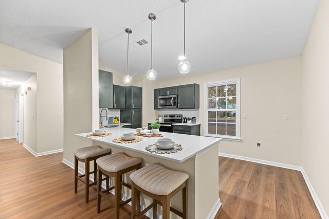 444 Longleaf Drive, Summerville, SC 29483