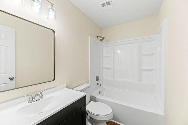 444 Longleaf Drive, Summerville, SC 29483